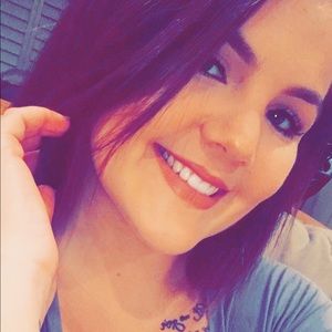 Meet your Posher, Jenna